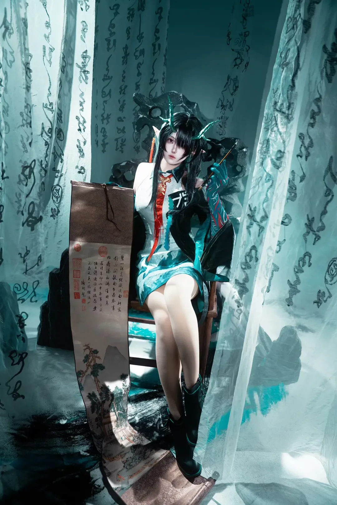 Tingyun cosplay, Chinese-style cosplay, Ancient style photoshoot, Ink wash elements, Eastern fantasy