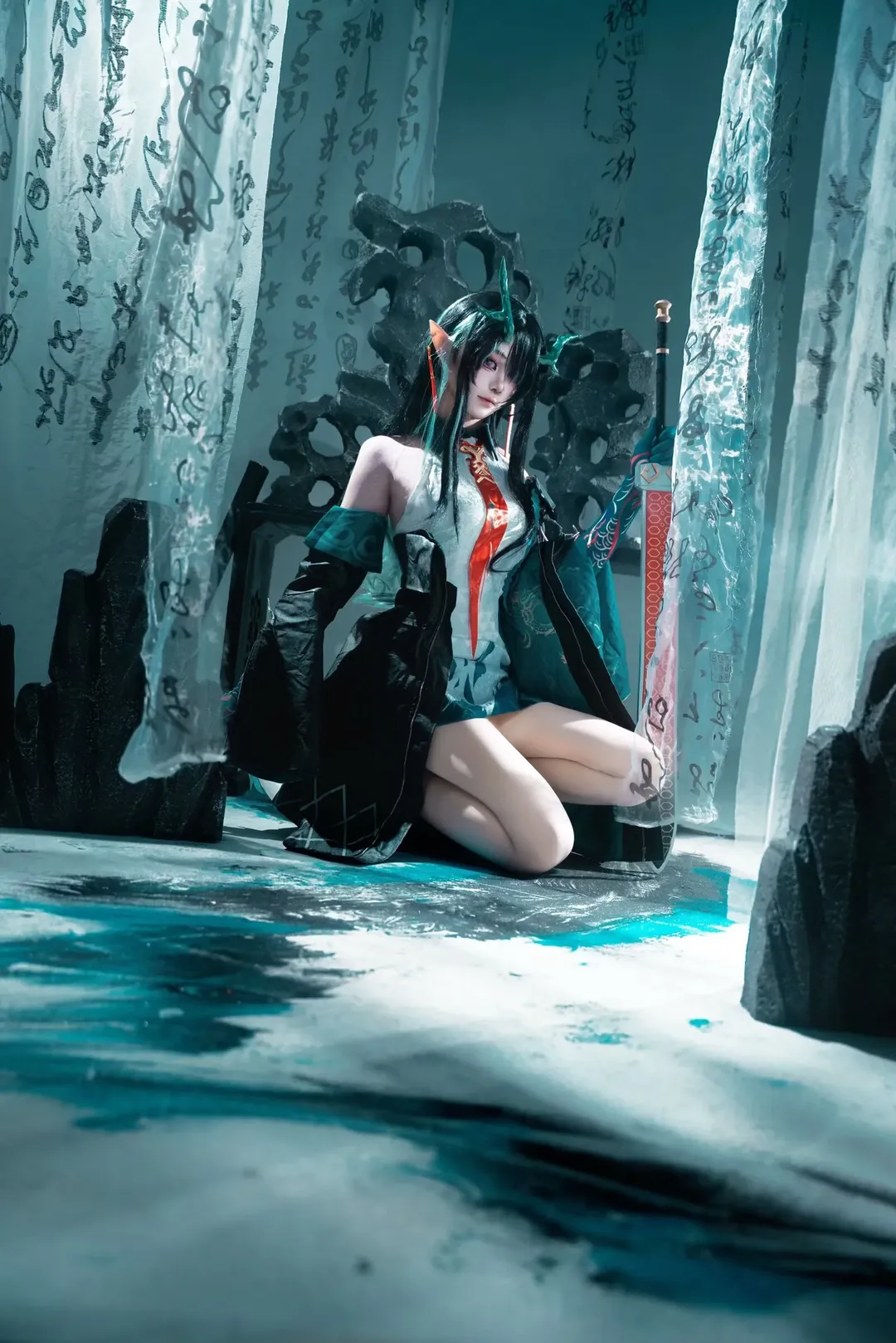 Tingyun cosplay, Chinese-style cosplay, Ancient style photoshoot, Ink wash elements, Eastern fantasy - Image 3
