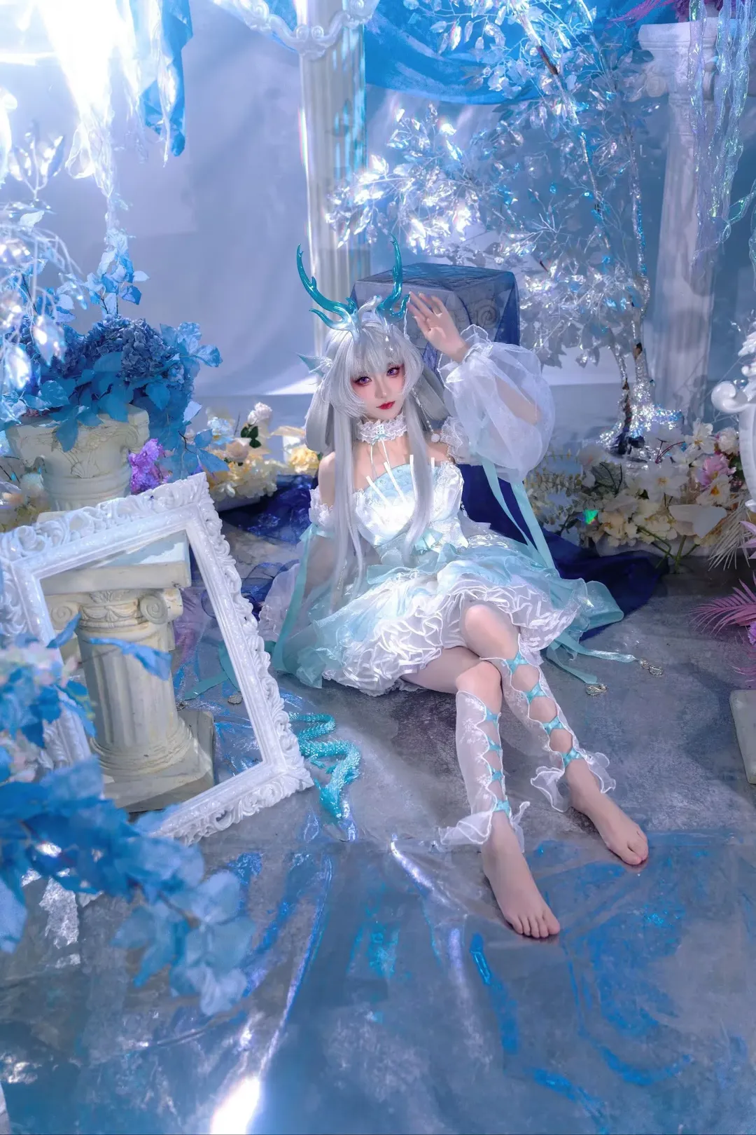 Azur Lane, Anime cosplay, Xuenü and Gao Jianli cosplay, Dreamy photoshoot, Cool-toned photography - Image 6