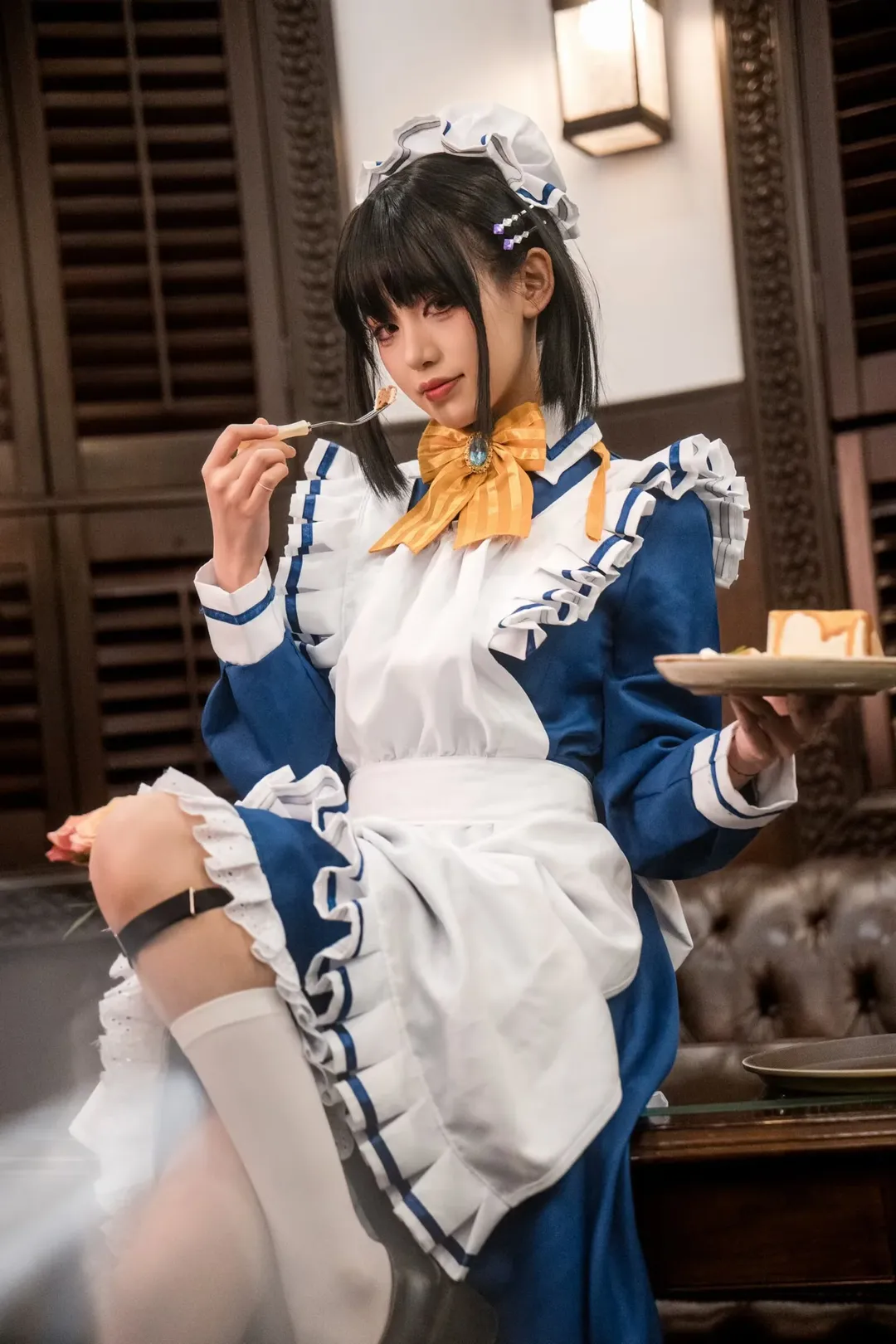 二次元写真, 复古风穿搭, C服分享, 女仆cosplay, 白丝腿环