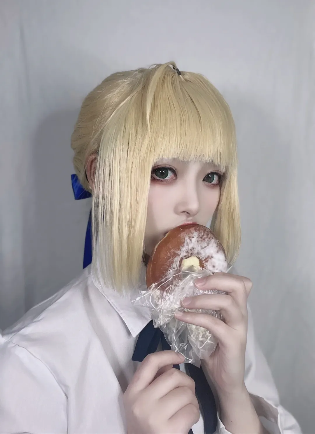 Fate/Grand Order, 阿尔托莉雅cos, cosplay摄影, 干饭王, 甜甜圈 - 第1张