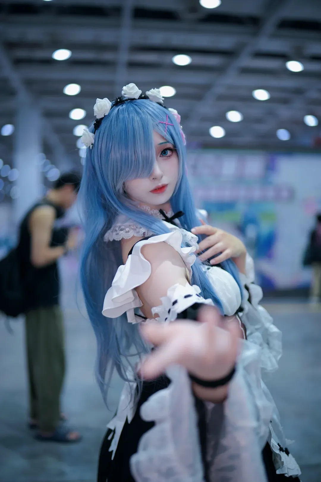 从零开始的异世界生活, 漫展场照, 蕾姆cos, cosplay摄影, 白丝连裤袜 - 第1张