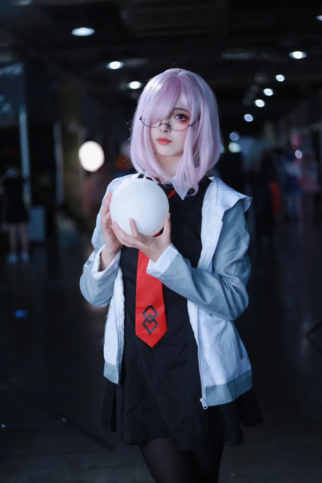 Convention photo, Convention photos, Fate/Grand Order, Black stockings, Mash cosplay - Image 3