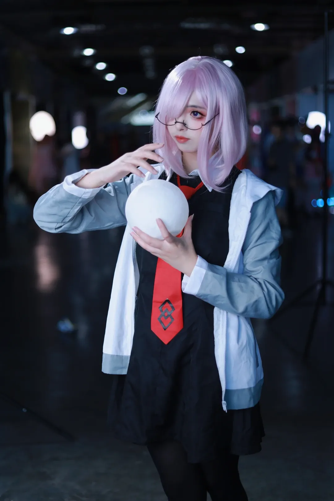 Convention photo, Convention photos, Fate/Grand Order, Black stockings, Mash cosplay - Image 4