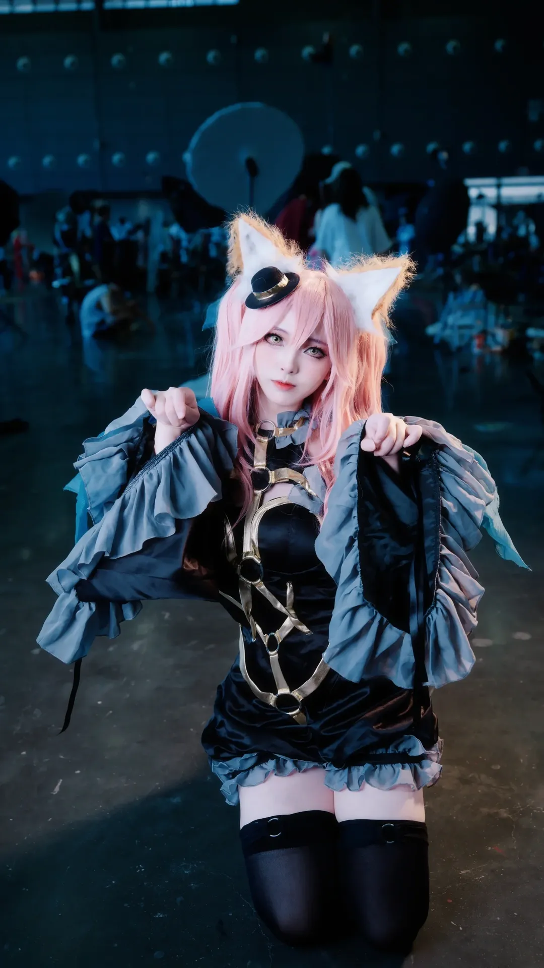 Fate/Grand Order, Convention photos, Black stockings, Animal ears, Tamamo no Mae cosplay