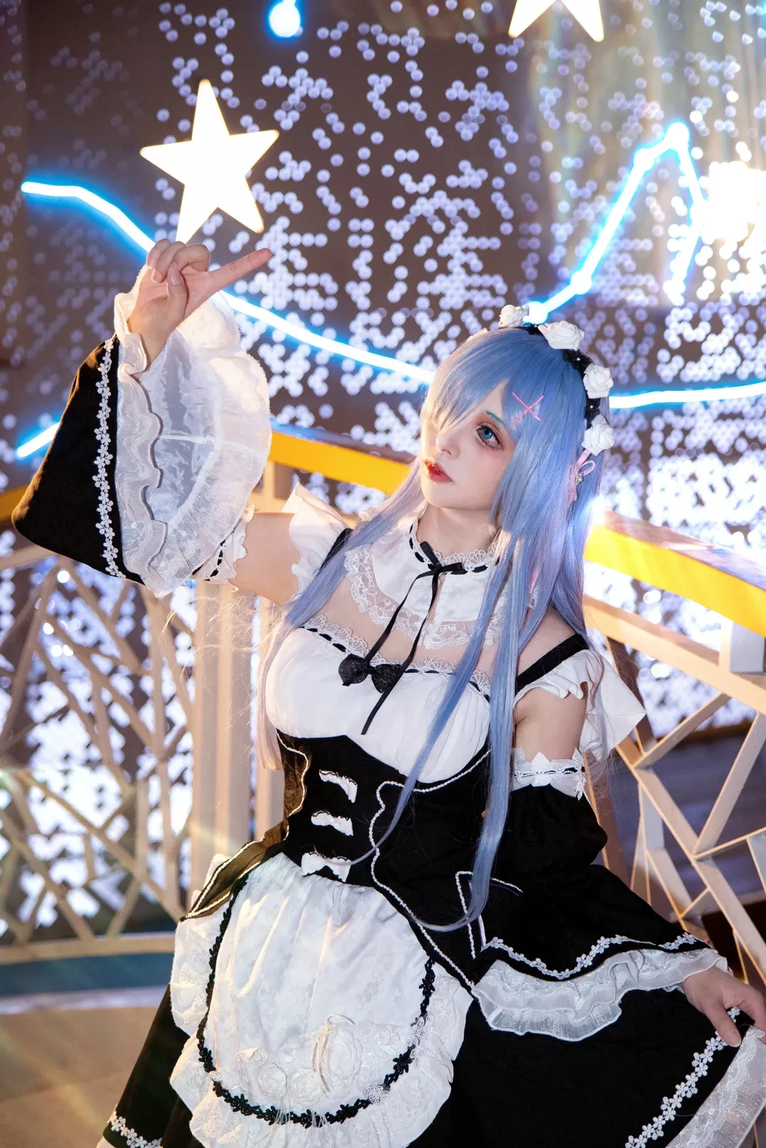 メイド服, Re:ゼロから始める異世界生活, 白ストッキング, コスプレ撮影, レム コスプレ - 1枚目