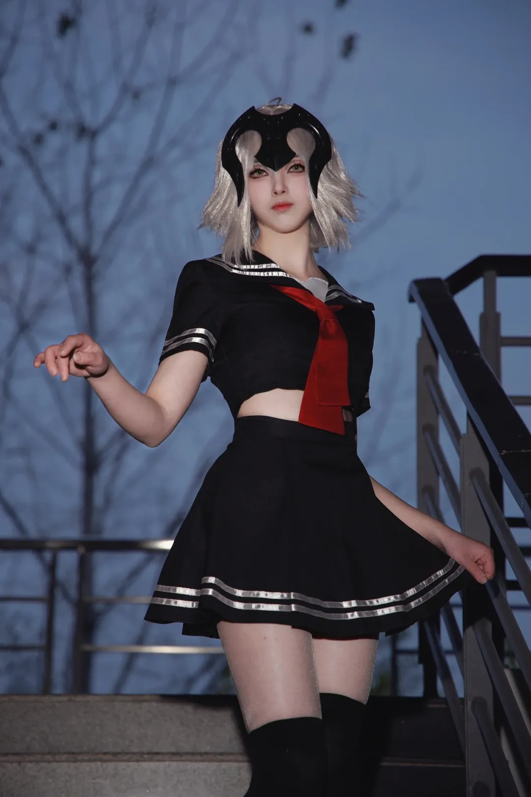 户外写真, FGO, 黑贞德cos, 水手服, 黑丝 - 第3张