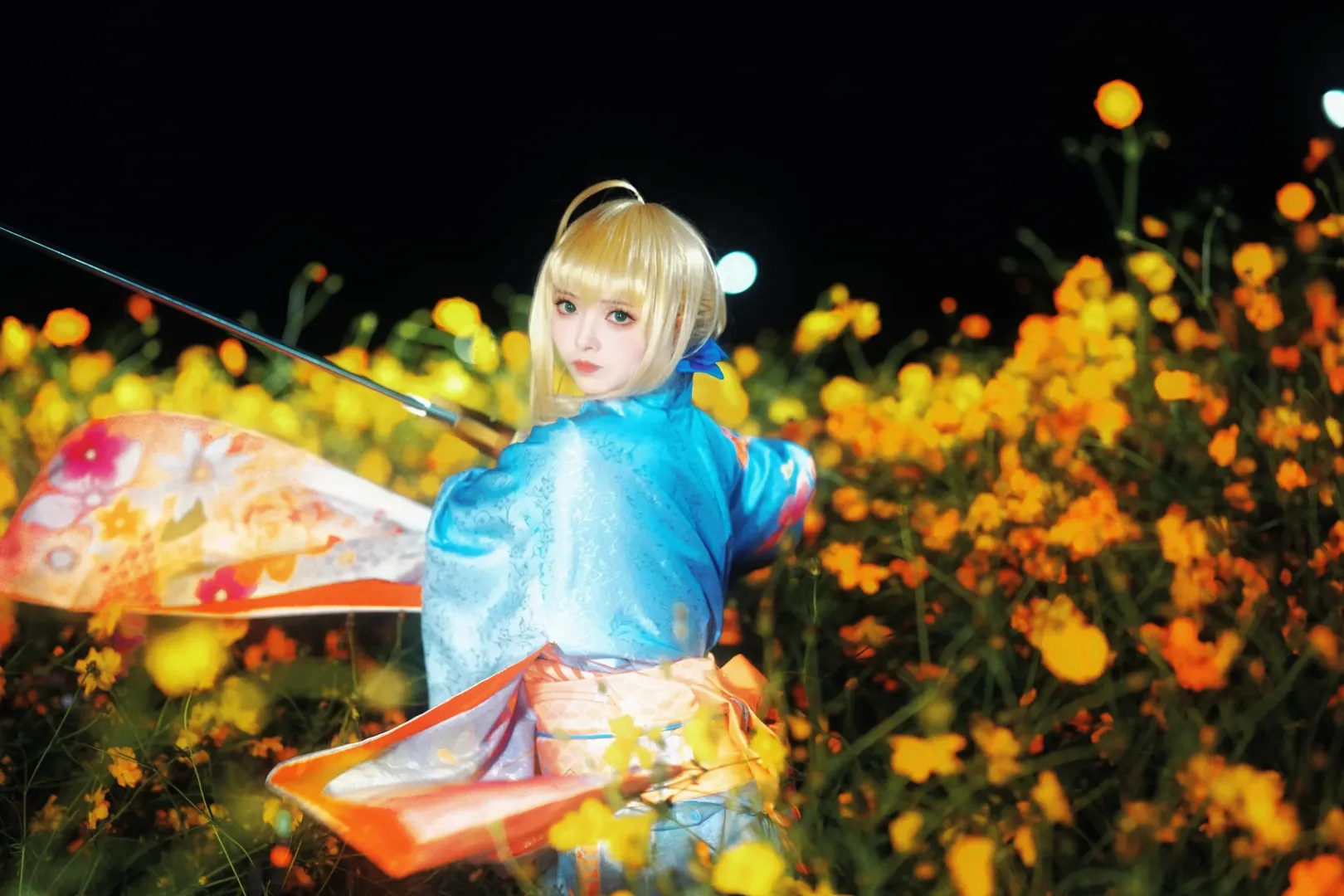 Fate/Grand Order, 阿尔托莉雅cos, 人像摄影, 和风写真, 花海夜景 - 第2张