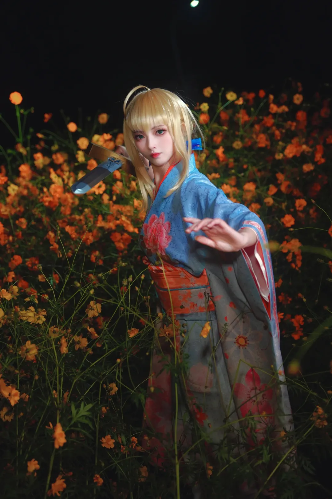 Fate/Grand Order, 阿尔托莉雅cos, 和服, cosplay摄影, 花海夜景 - 第2张