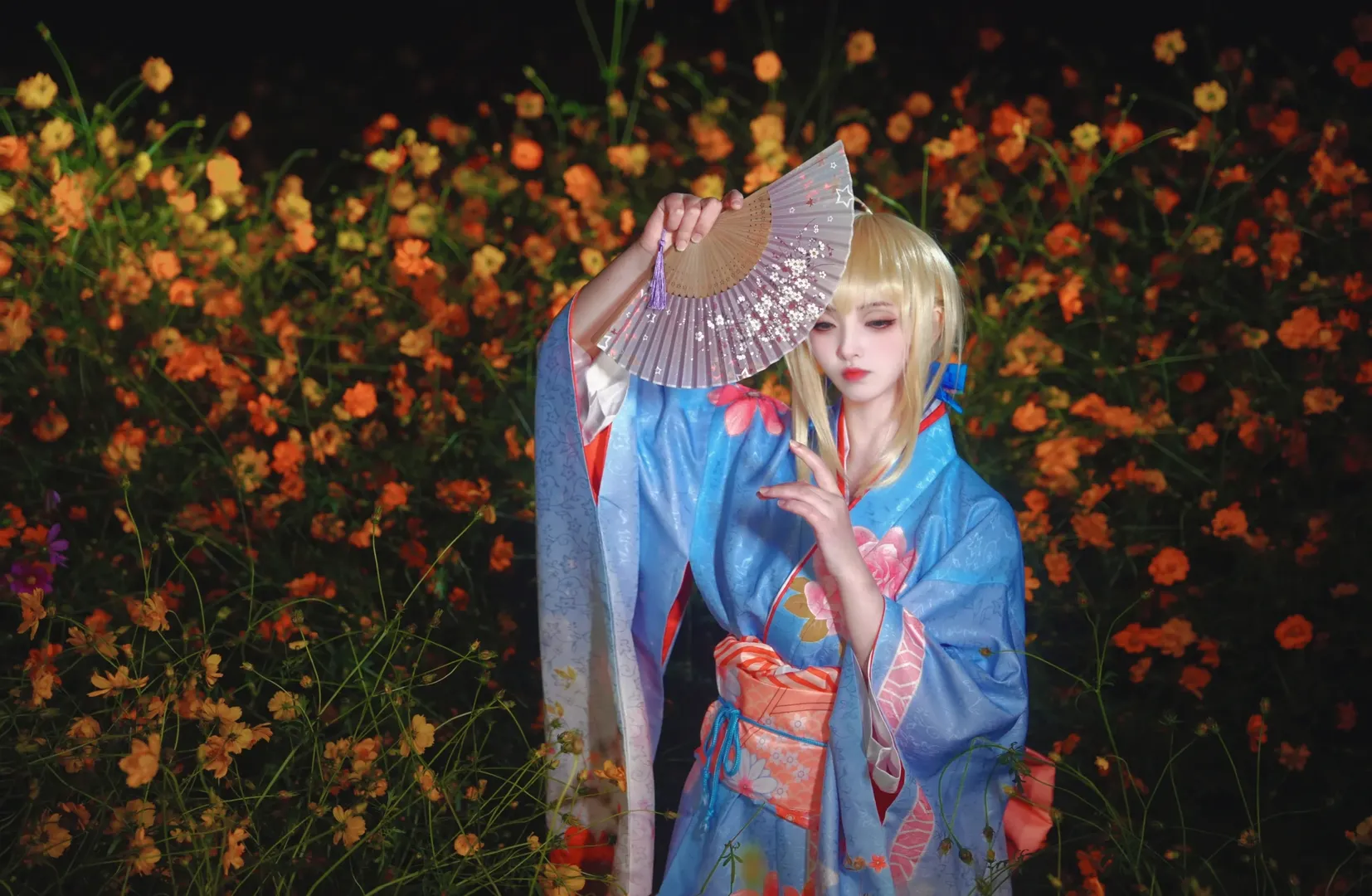 Fate/Grand Order, 阿尔托莉雅cos, 和服, cosplay摄影, 花海夜景 - 第3张