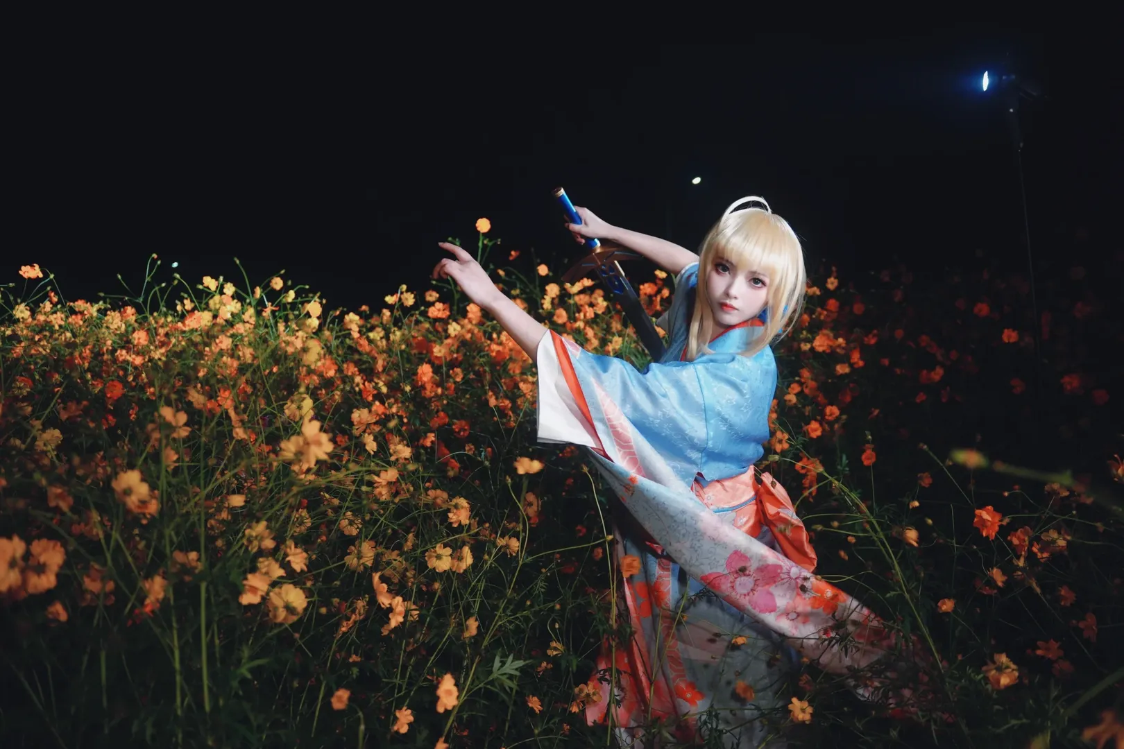 Fate/Grand Order, 阿尔托莉雅cos, 和服, cosplay摄影, 花海夜景 - 第7张
