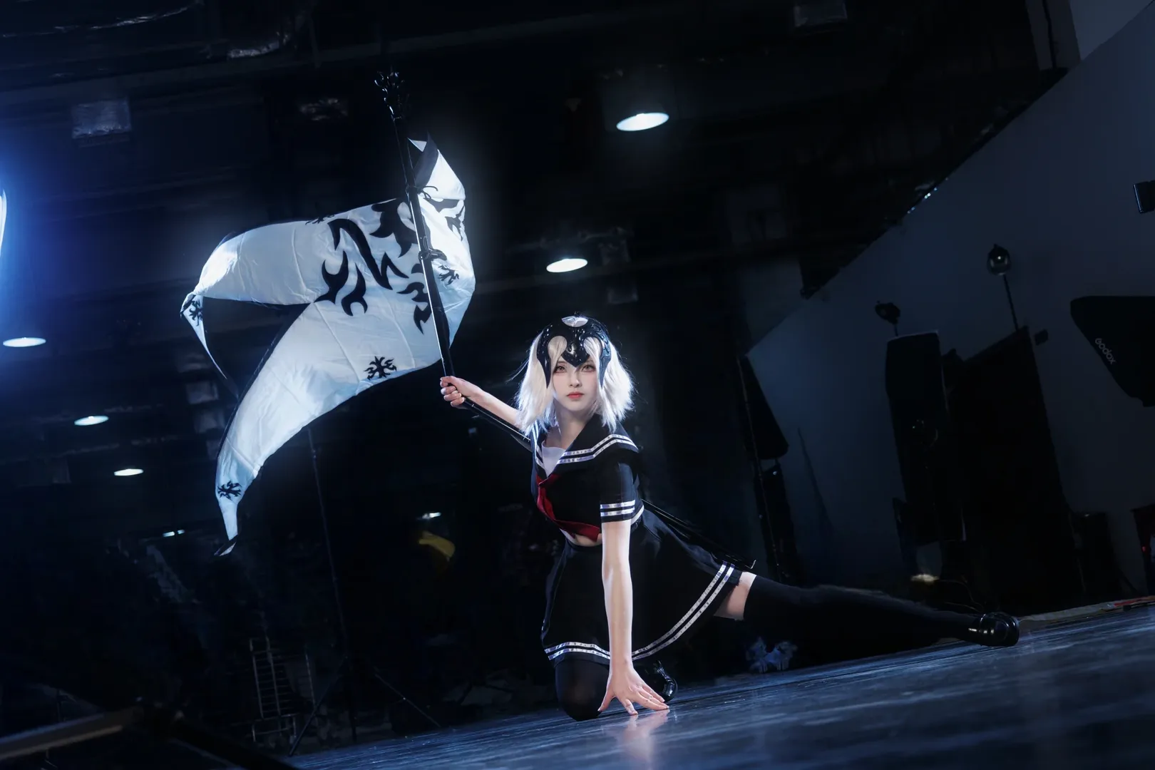 漫展, FGO, 黑贞德cos, 黑丝, cosplay摄影 - 第1张