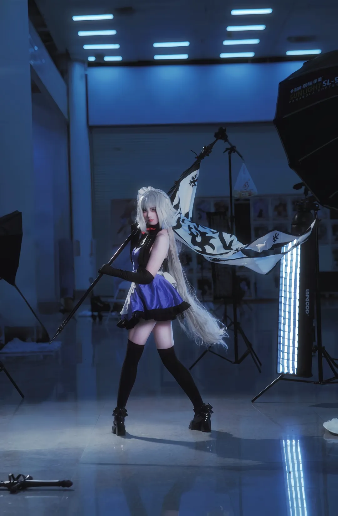 cosplay, Fate/Grand Order, 黑贞德cos, 黑丝, 冷色调摄影 - 第3张