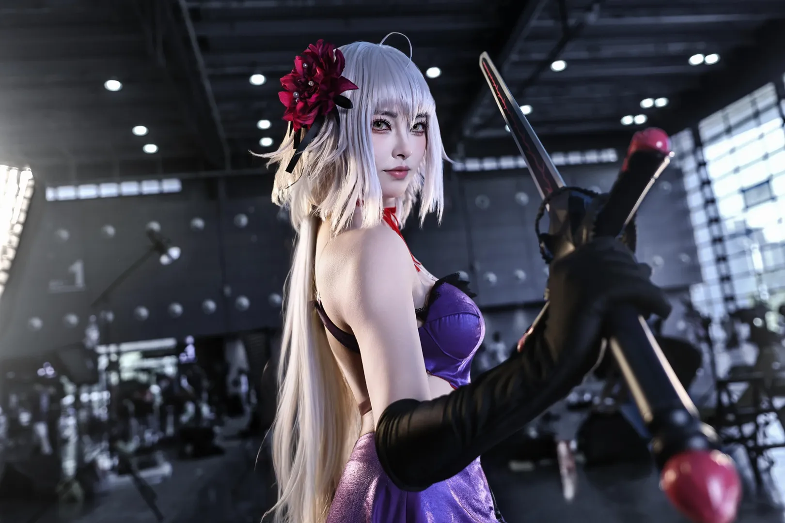 cosplay, Fate/Grand Order, Jeanne d'Arc (Alter) cosplay, Black stockings, Female photographer - Image 1