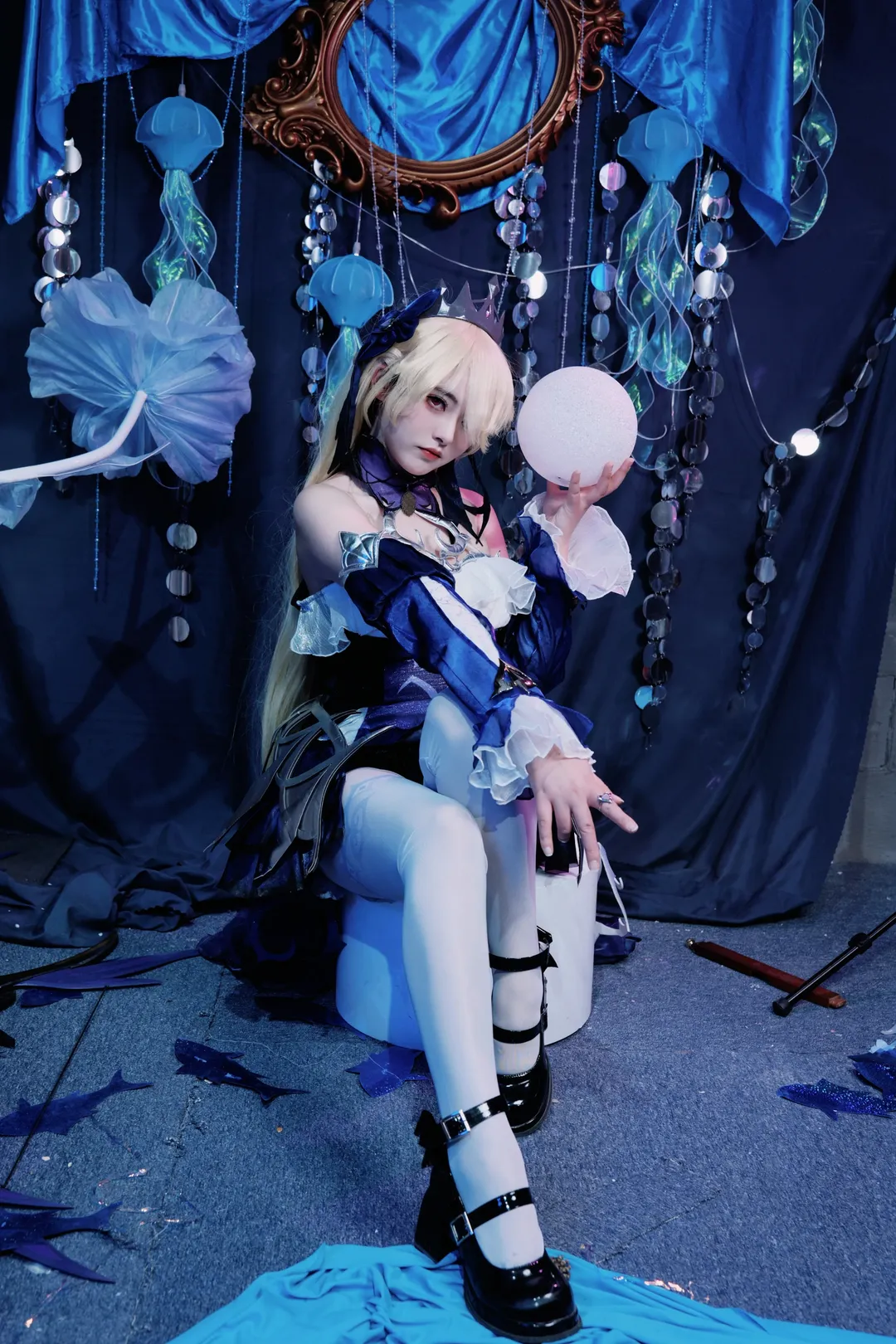 Roleplay, Genshin Impact, Cosplay photography, Fischl cosplay, White stockings cosplay - Image 4