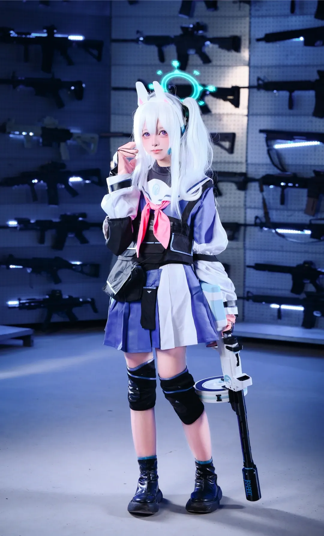 ブルーアーカイブ, 二次元コスプレ, 月雪ミヤコ コスプレ, タクティカルギア, 武器の壁