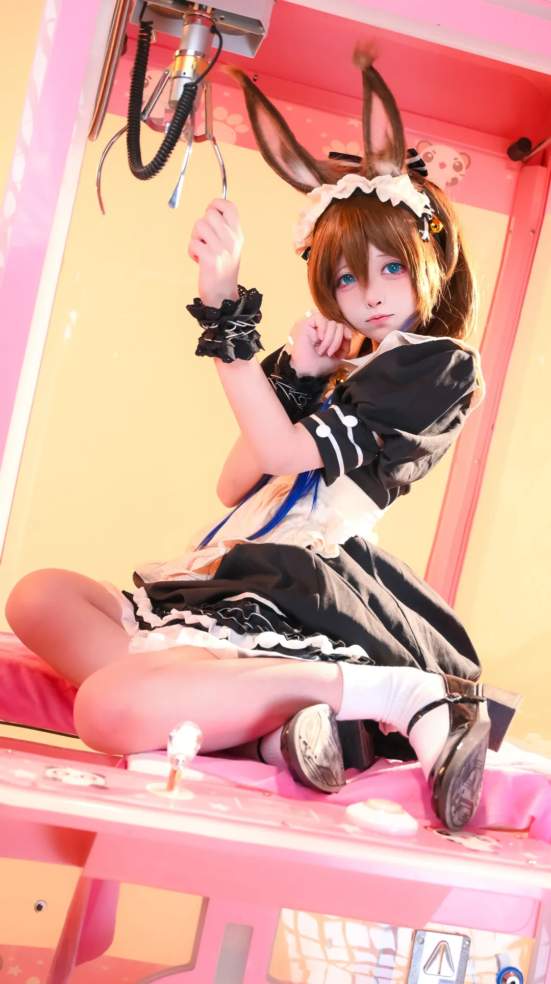 cosplay, 明日方舟, 阿米娅cos, 白丝穿搭, 女仆装兔耳 - 第2张