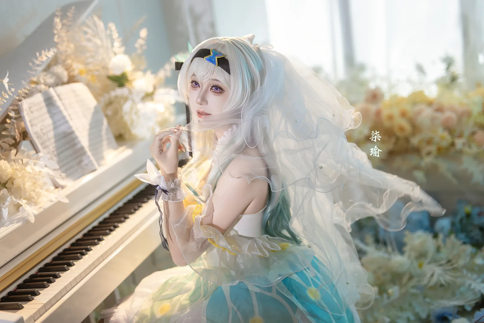 二次元少女, 崩坏星穹铁道, 流萤cos, Cosplay摄影, 花嫁流萤cos - 第3张