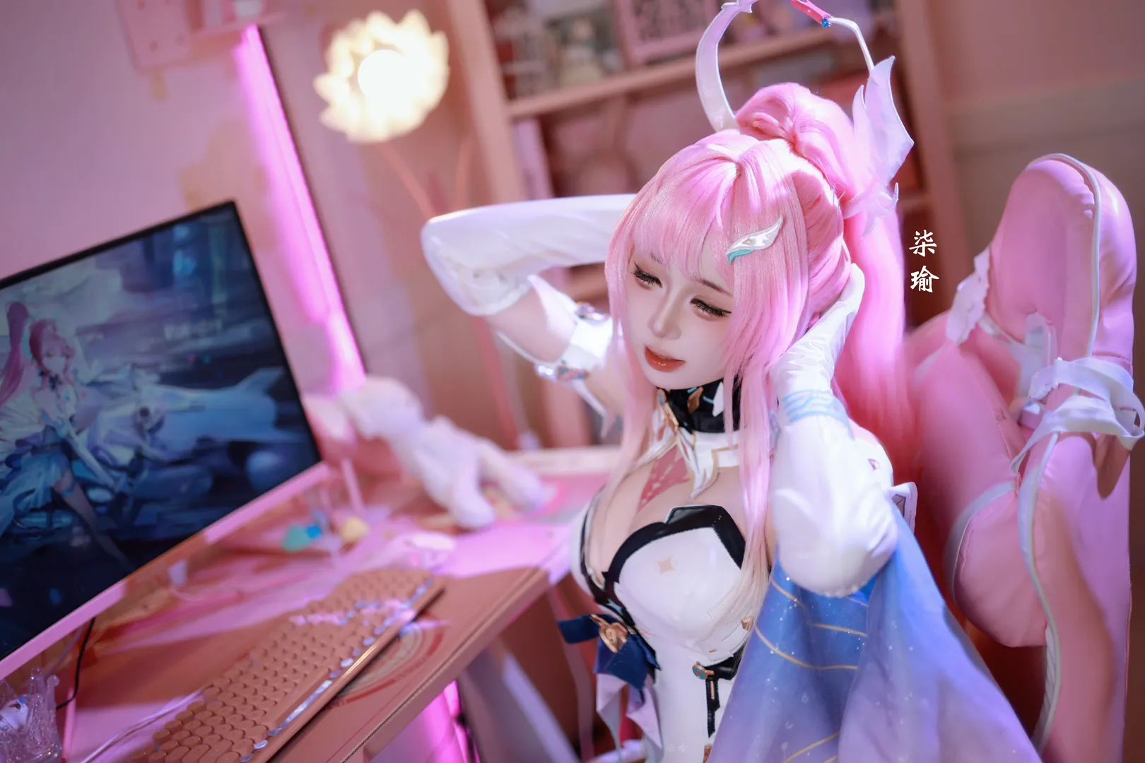 鸣潮, cosplay, 爱弥斯cos, 粉色电竞房, 腿环 - 第2张