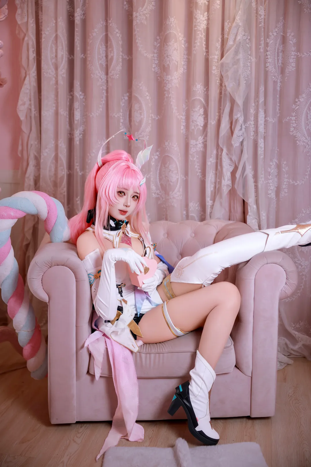 鸣潮, cosplay, 爱弥斯cos, 粉色系, 丝袜
