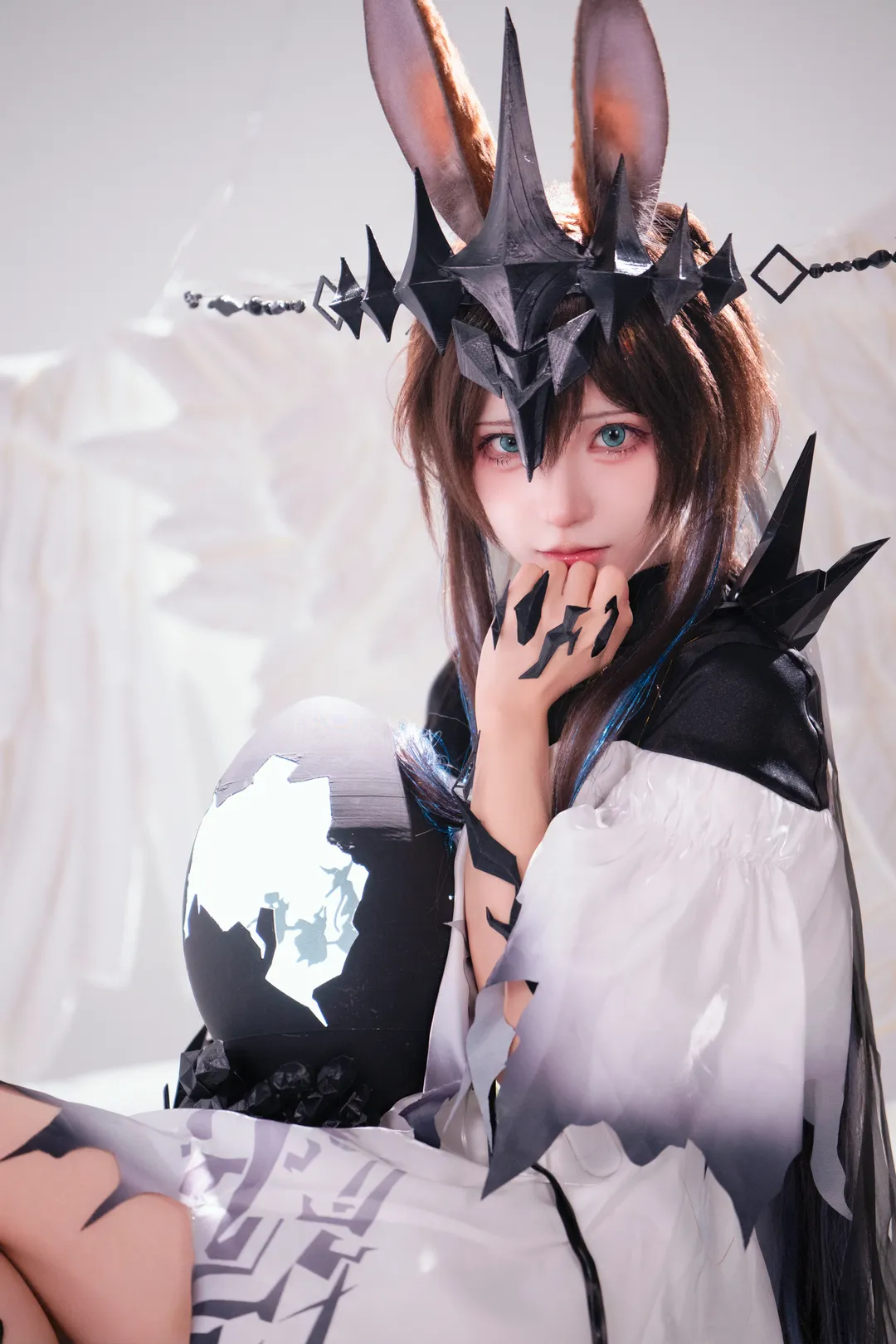 二次元cosplay, 明日方舟, 阿米娅cos, 魔王兔, 高亮棚拍 - 第8张