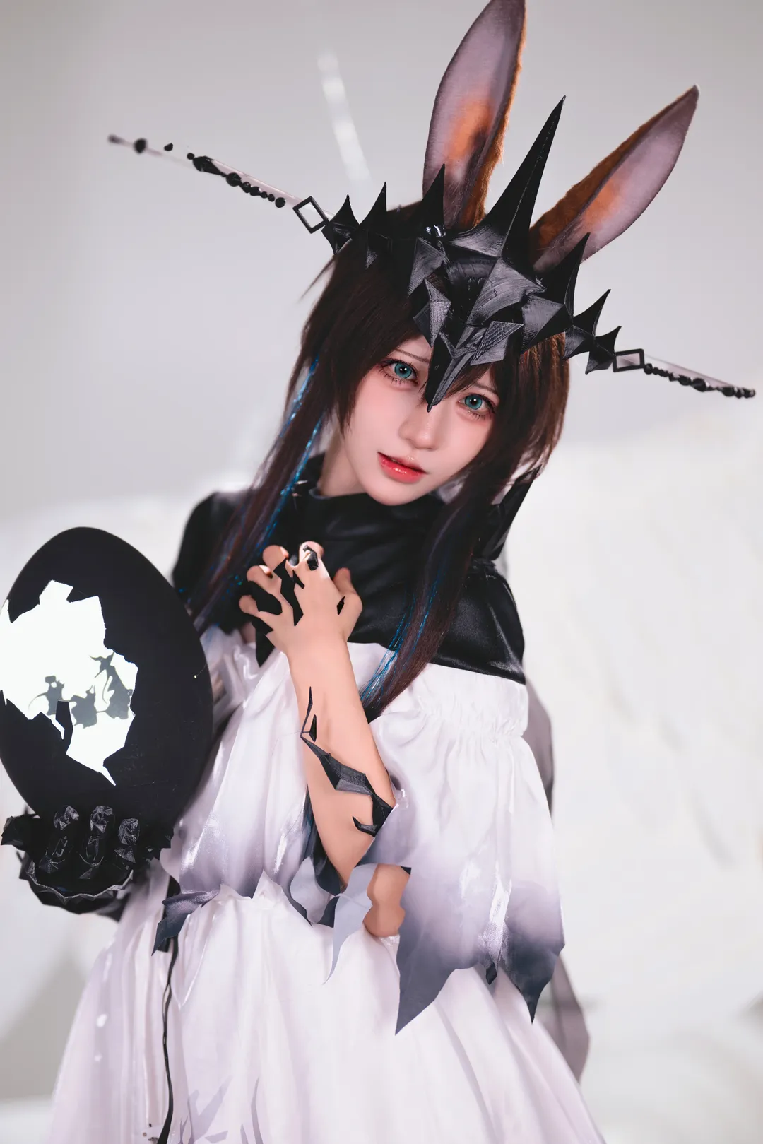 二次元cosplay, 明日方舟, 阿米娅cos, 魔王兔, 高亮棚拍 - 第9张