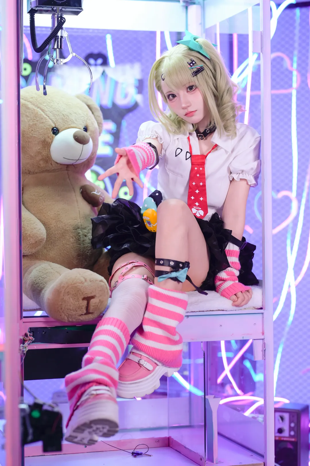 绝区零, 千夏蕾咪cos, 妄想天使, 白丝穿搭, 电玩风cosplay - 第3张