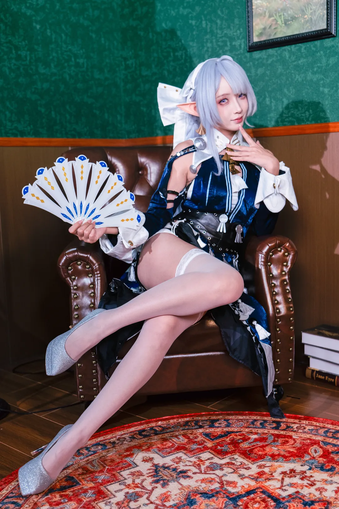 ゼンレスゾーンゼロ, 二次元コスプレ, エルフ耳, 白ニーソコーデ, ヴェリナコスプレ - 1枚目
