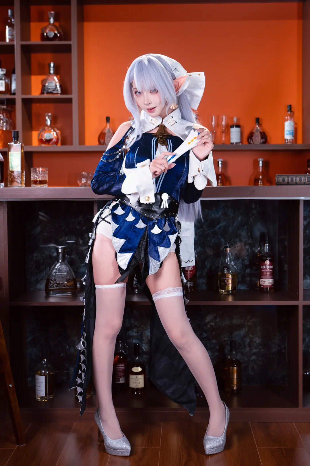 绝区零, cosplay分享, 维琳娜cos, 精灵耳造型, 白丝过膝袜 - 第4张