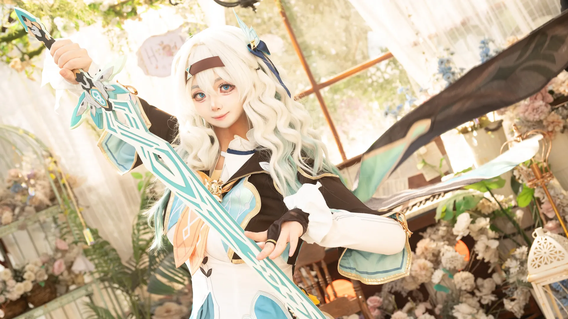 崩坏星穹铁道, 流萤cos, cosplay摄影, 二次元Coser, 道具大剑