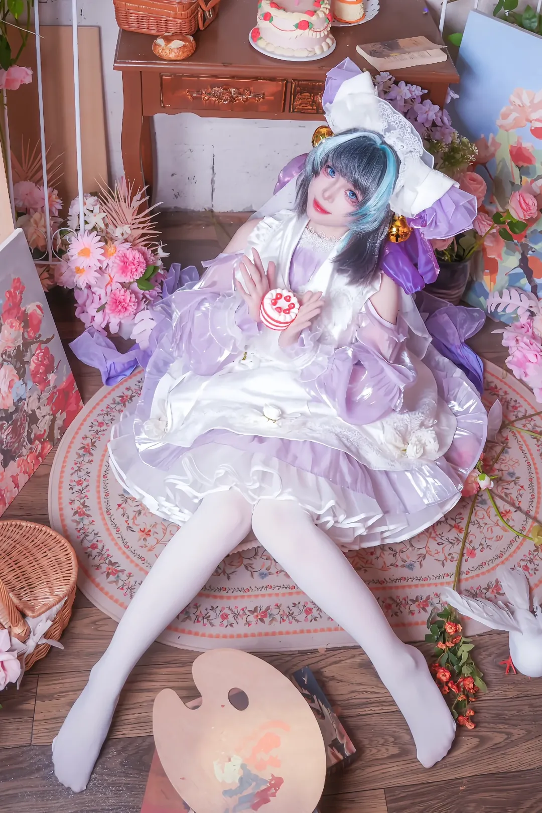 柴郡cos, 碧蓝航线, 二次元cosplay, 白丝穿搭, 梦幻洋装