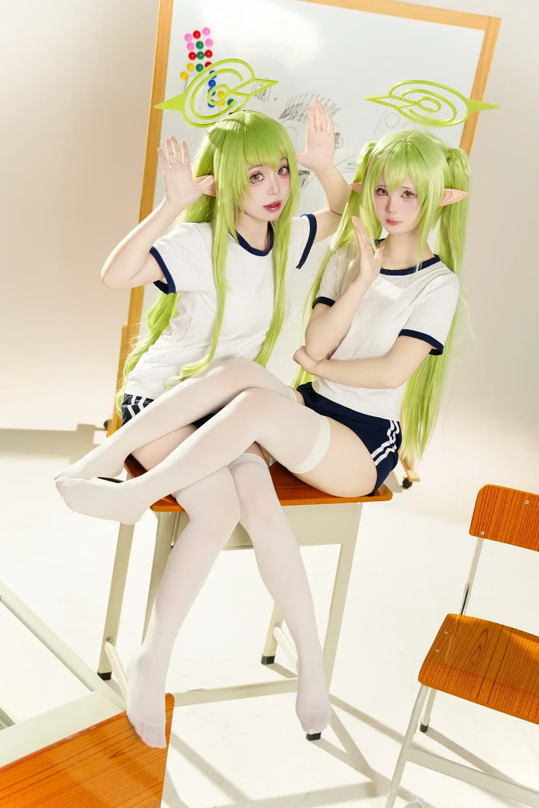 蔚蓝档案, 教室写真, 双人cosplay, 白丝cos, 铁道双子cos