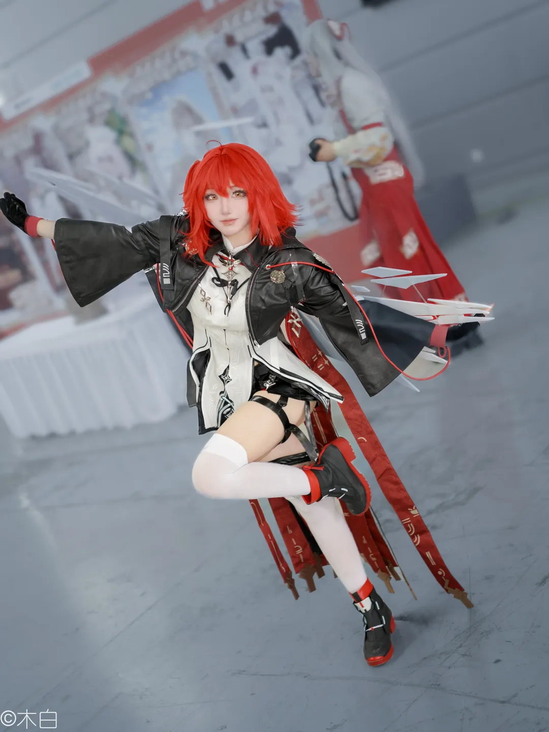 イベント写真, アークナイツ, 新約エクシアコスプレ, 白ストッキングコスプレ, タクティカルコーデ