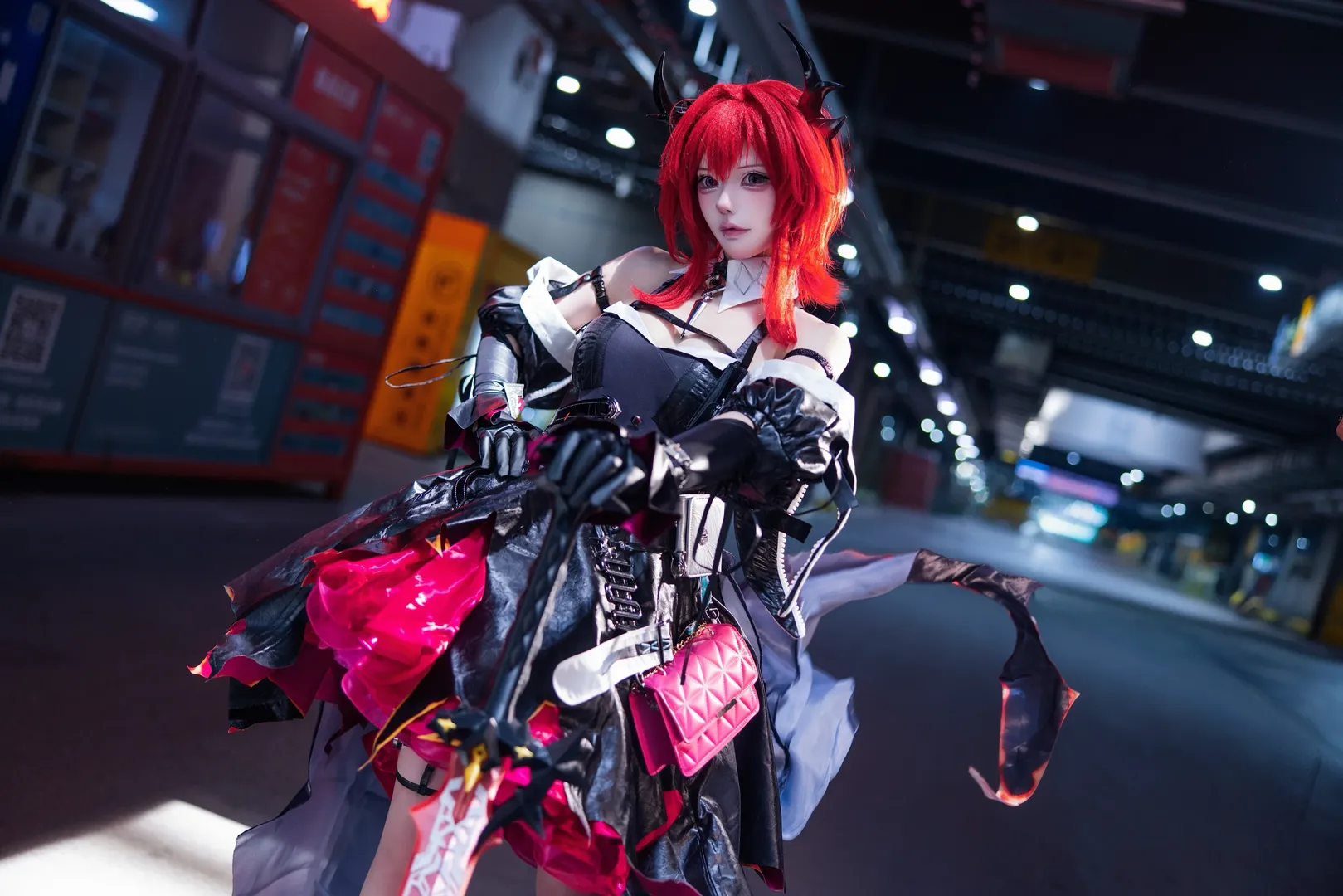 二次元摄影, 明日方舟终末地, cosplay场照, 莱万汀cos, 明日方舟嘉年华
