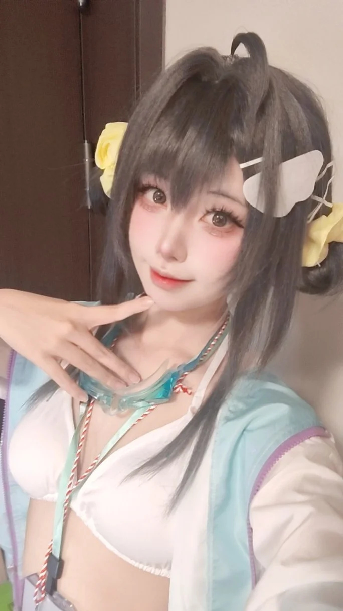 明日方舟, 自拍, 羽毛笔cos, 拉菲艾拉cos, 羽毛笔泳装