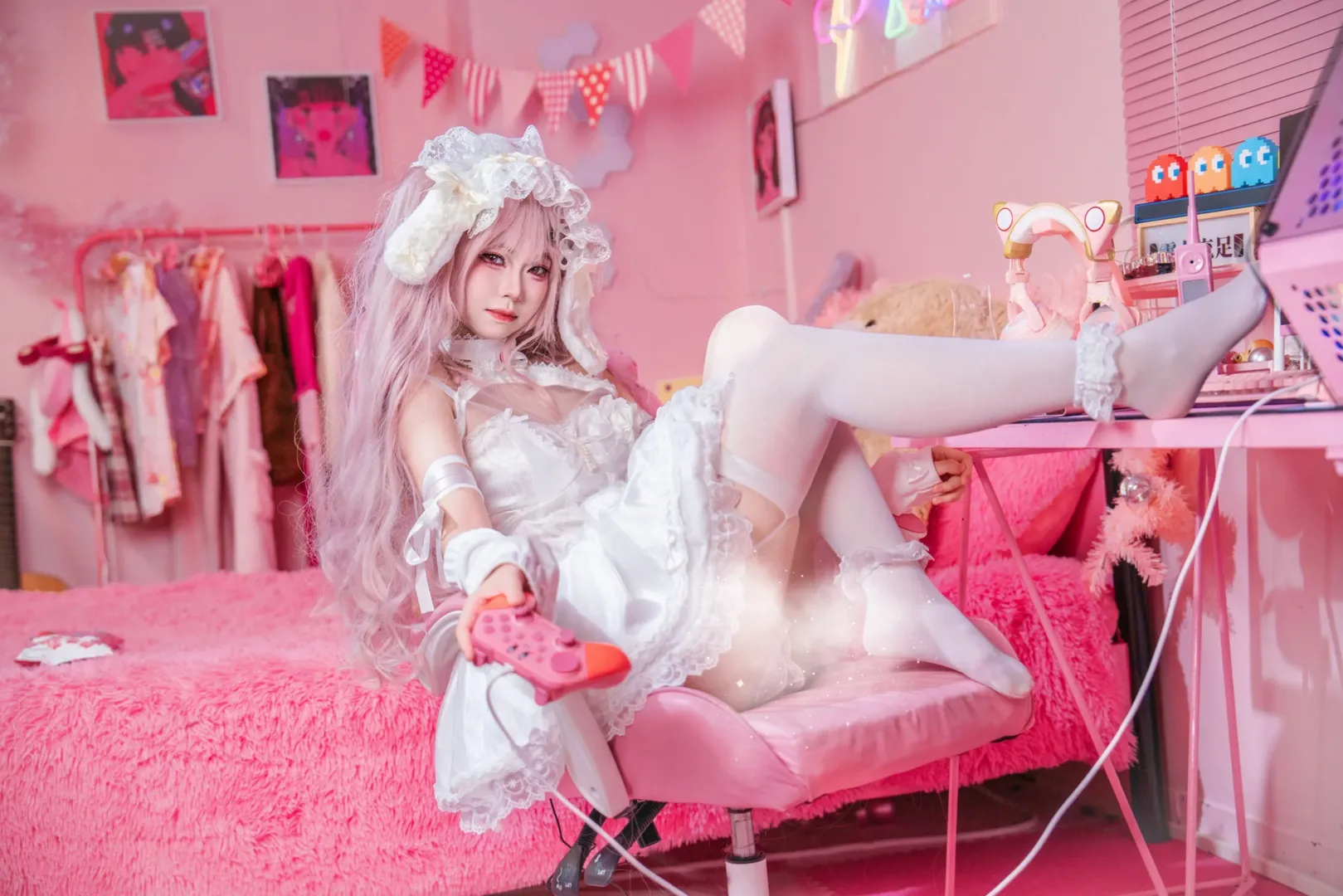 爱丽丝cos, 胜利女神妮姬, 二次元cosplay, 电竞少女, 白丝cos