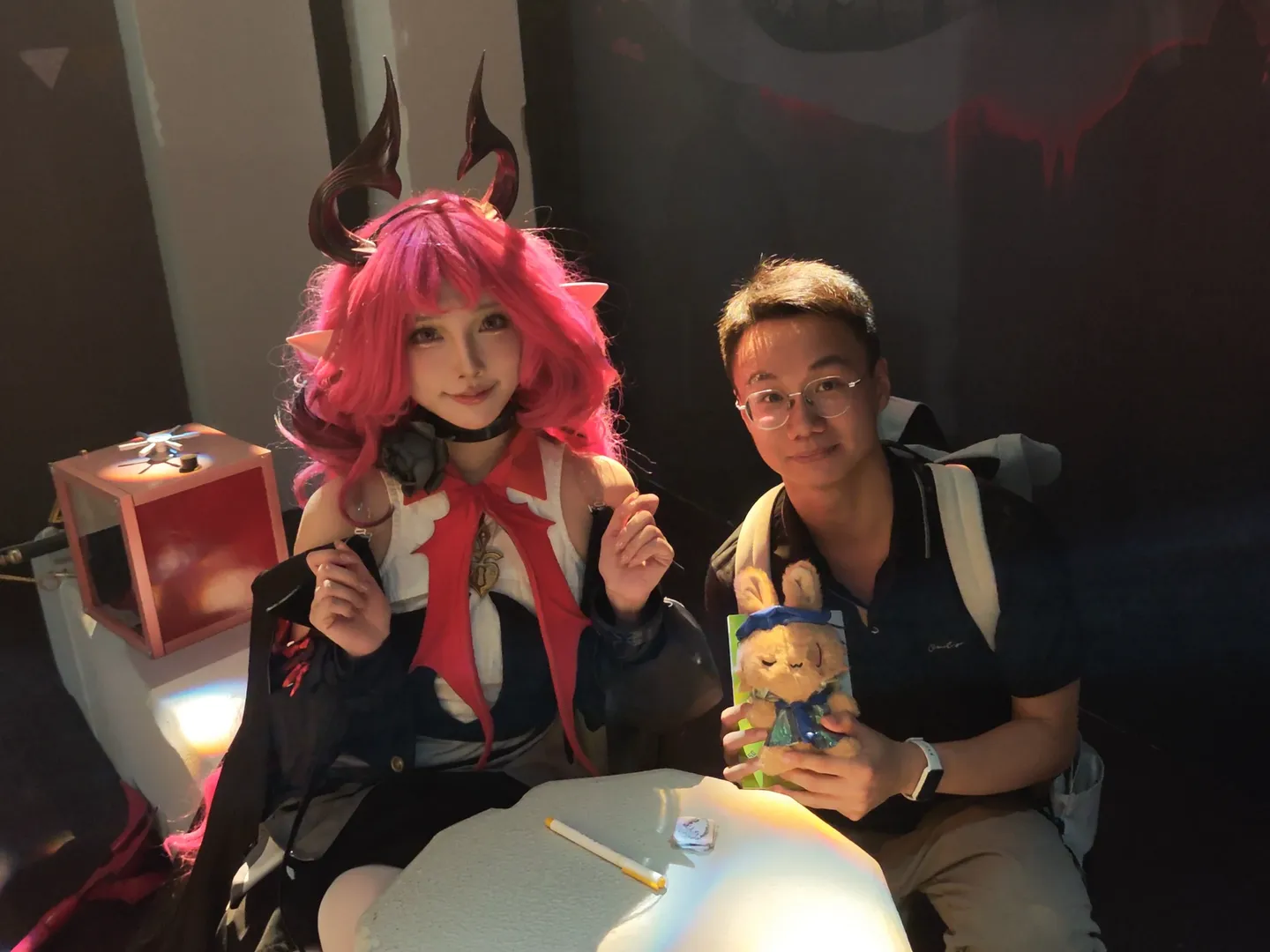 漫展, 明日方舟, 水月cos, 丝袜, 展台 - 第9张