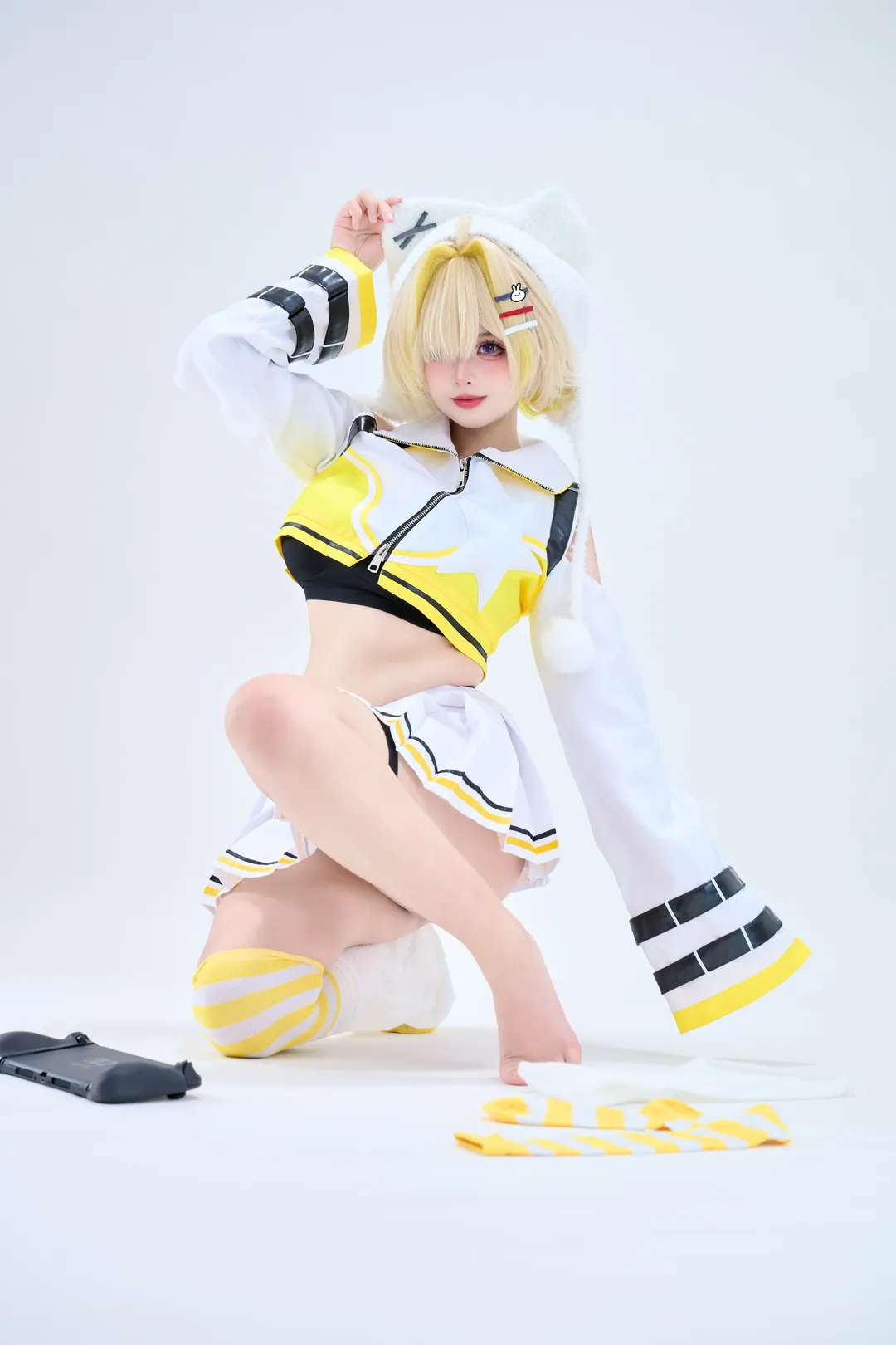 运动风cosplay, 二次元cos, 胜利女神, 伊莱格cos, 条纹过膝袜