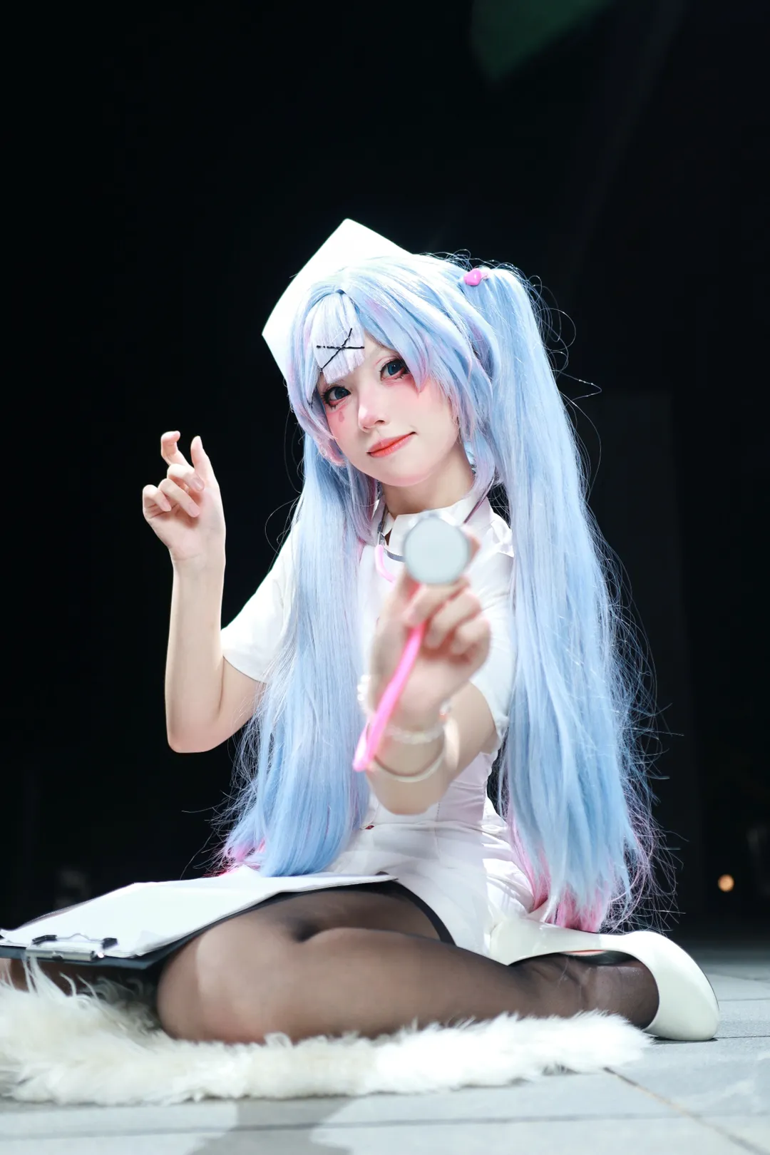Cosplay摄影, 漫展场照, 初音未来cos, 兔子洞, 护士cosplay - 第1张