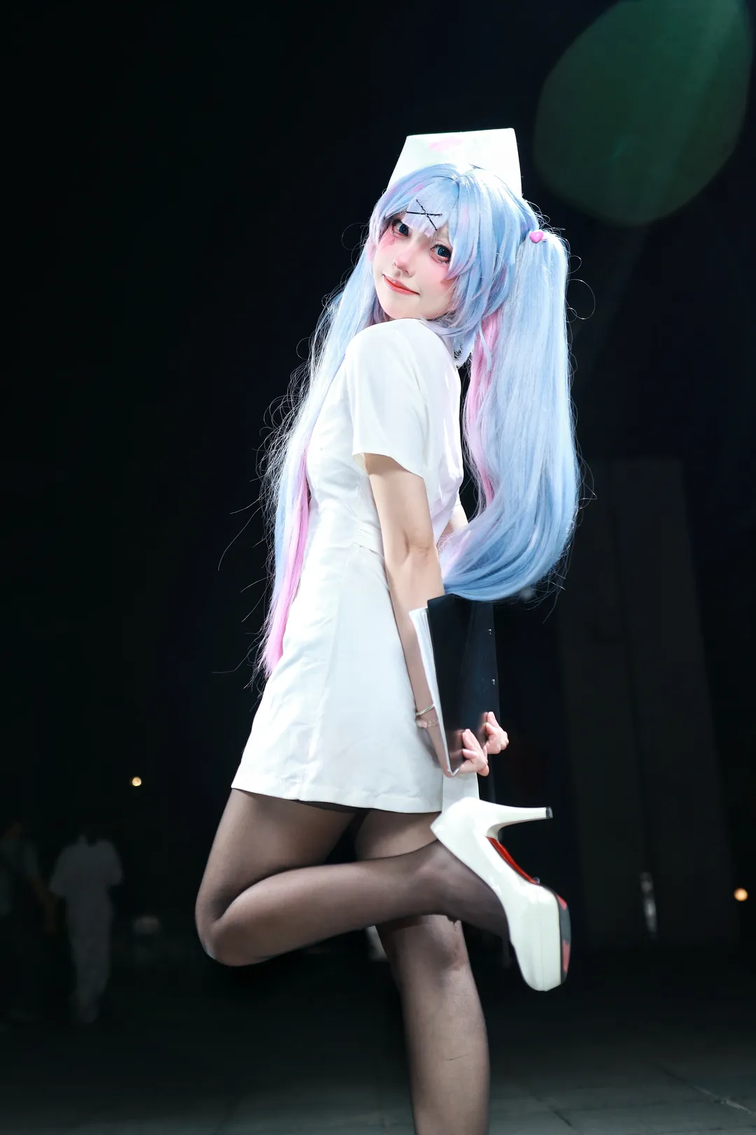 Cosplay摄影, 漫展场照, 初音未来cos, 兔子洞, 护士cosplay