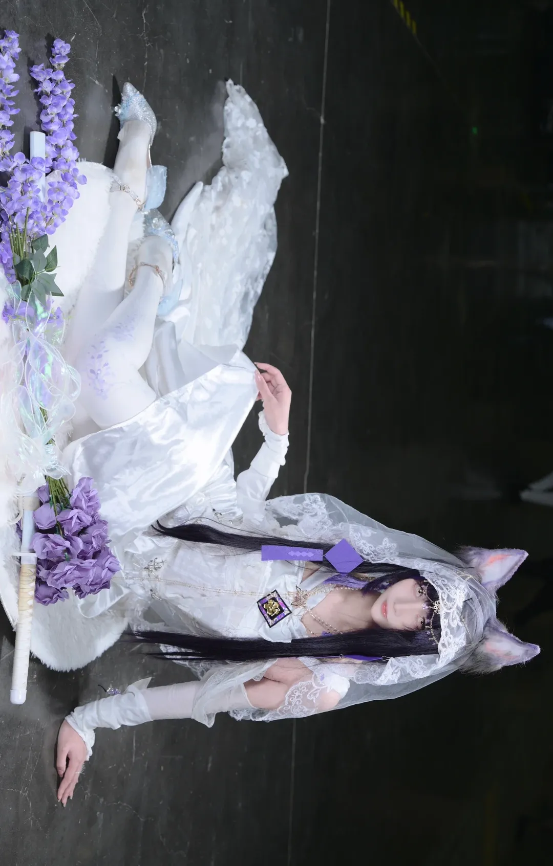 アズールレーン, イベント写真, 武蔵コスプレ, 白ニーソコーデ, 花嫁コスプレ - 1枚目