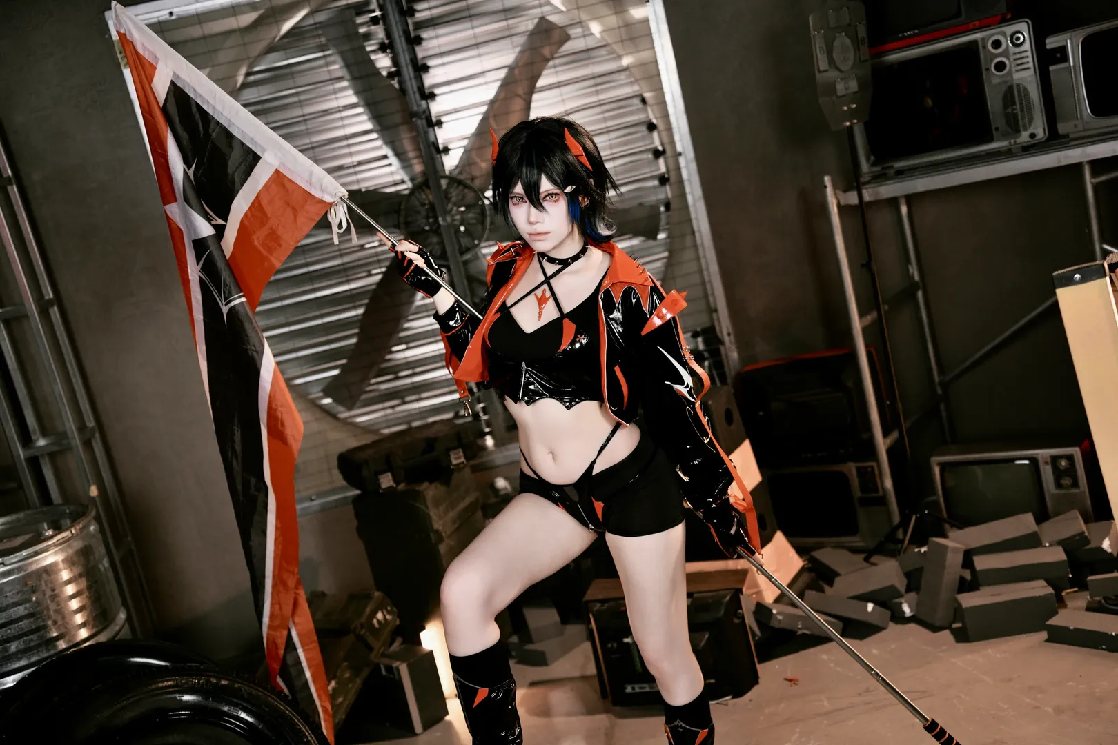 二次元撮影, アズールレーン, ウルリッヒ・フォン・フッテン コスプレ, エナメルライダース, インダストリアル廃土風 - 4枚目