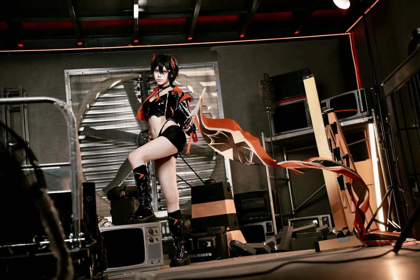 二次元撮影, アズールレーン, ウルリッヒ・フォン・フッテン コスプレ, エナメルライダース, インダストリアル廃土風 - 5枚目