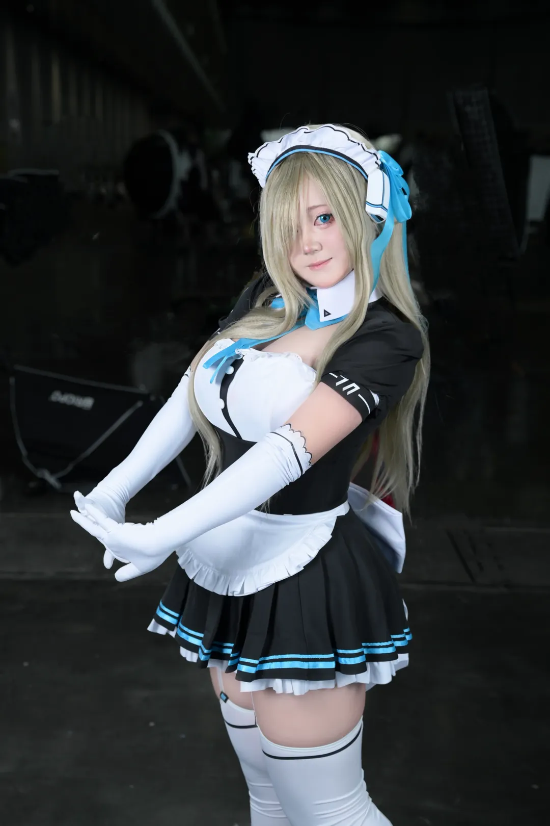 ブルーアーカイブ, メイド服, イベント写真, 一之瀬アスナ コスプレ, オーバーニーソックス - 1枚目