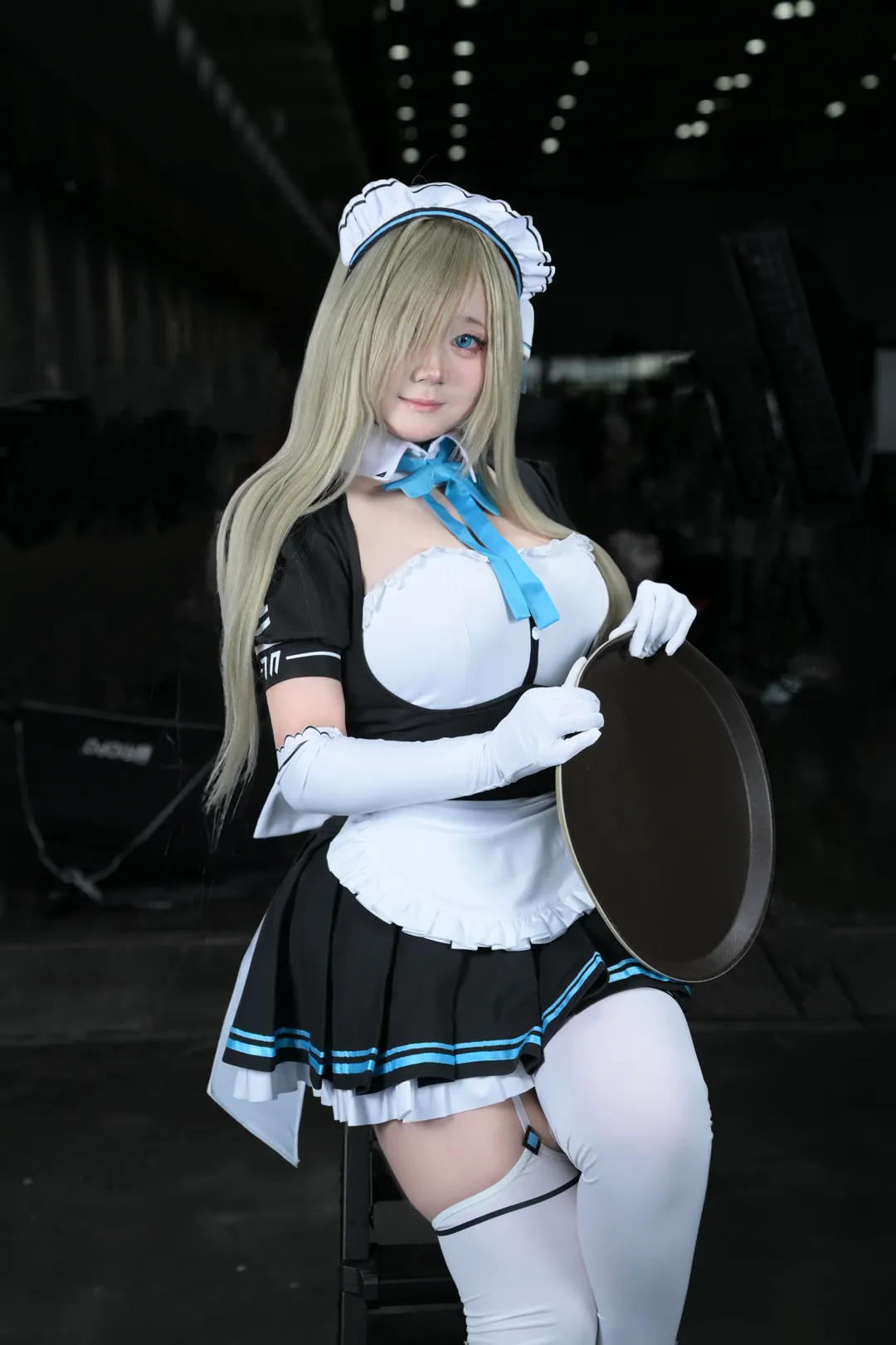 ブルーアーカイブ, メイド服, イベント写真, 一之瀬アスナ コスプレ, オーバーニーソックス - 2枚目