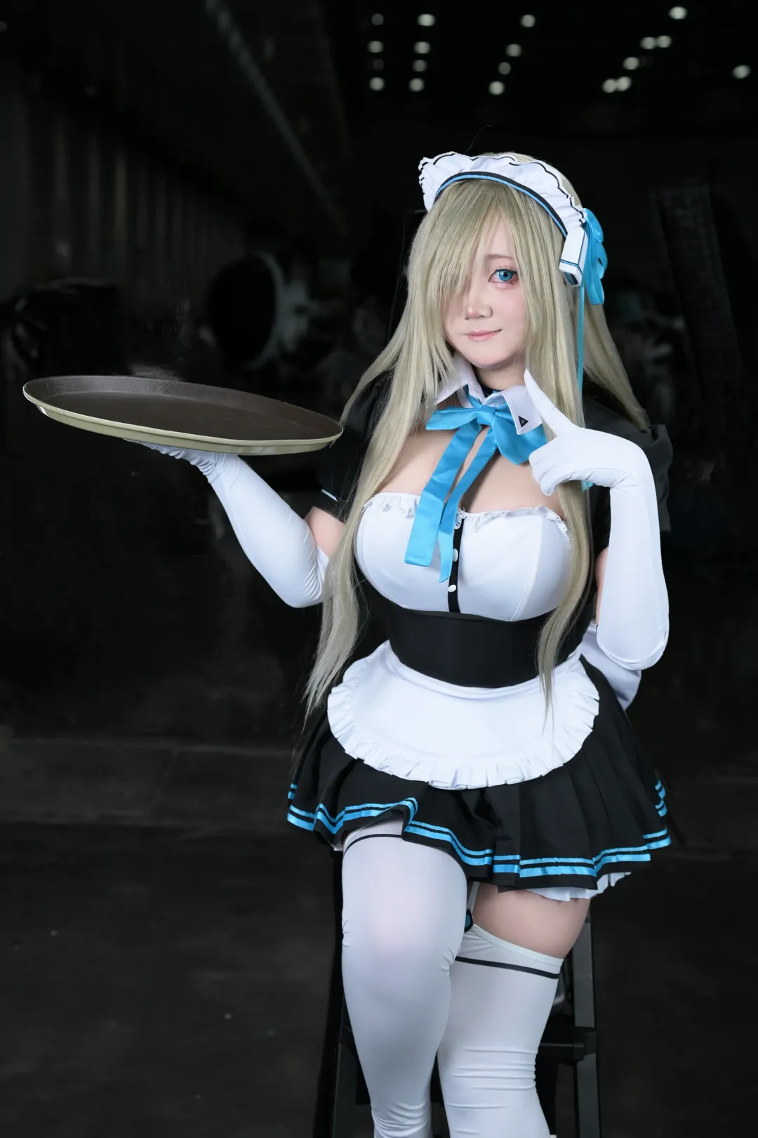 ブルーアーカイブ, メイド服, イベント写真, 一之瀬アスナ コスプレ, オーバーニーソックス - 7枚目