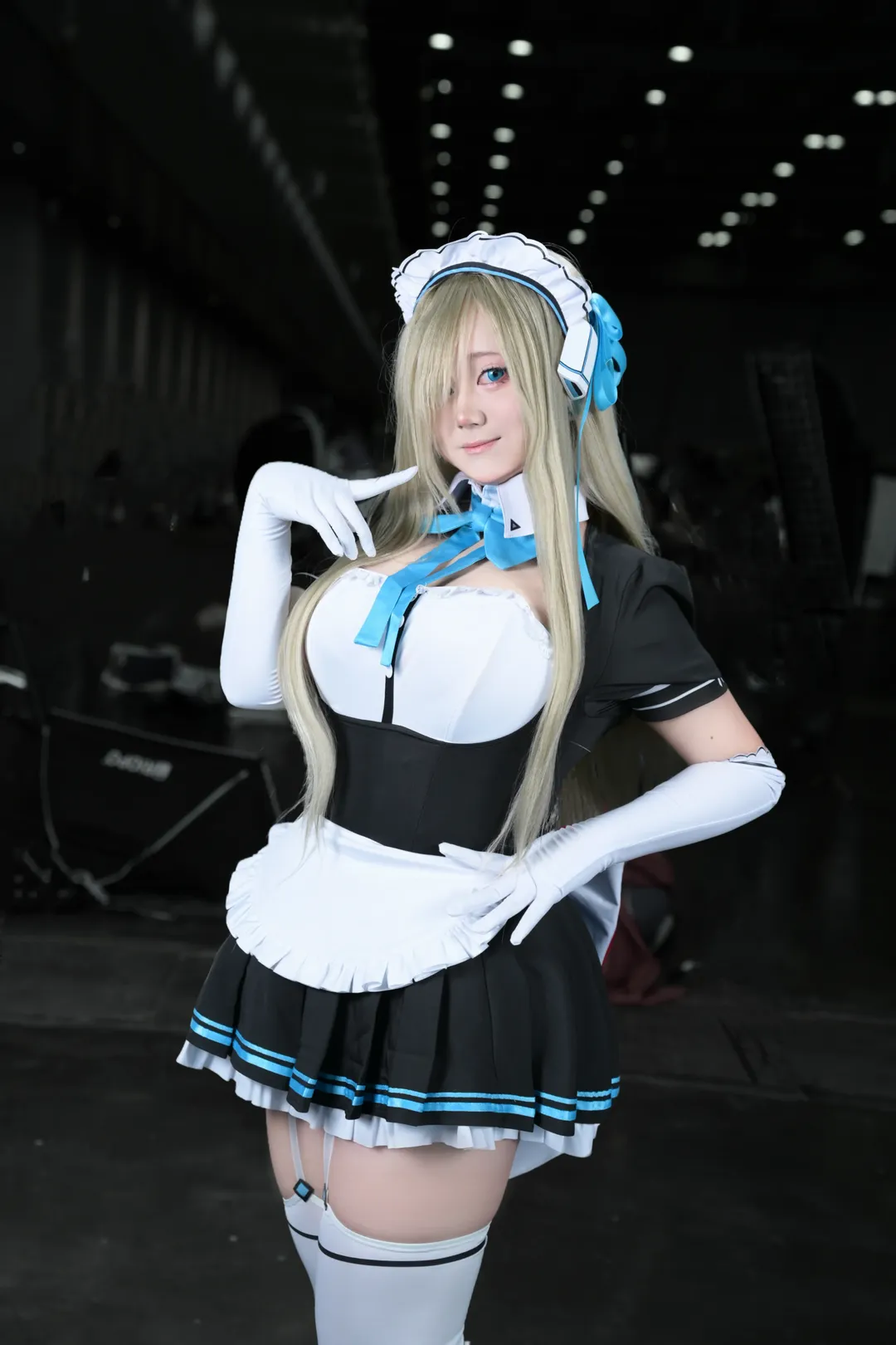 ブルーアーカイブ, メイド服, イベント写真, 一之瀬アスナ コスプレ, オーバーニーソックス - 9枚目