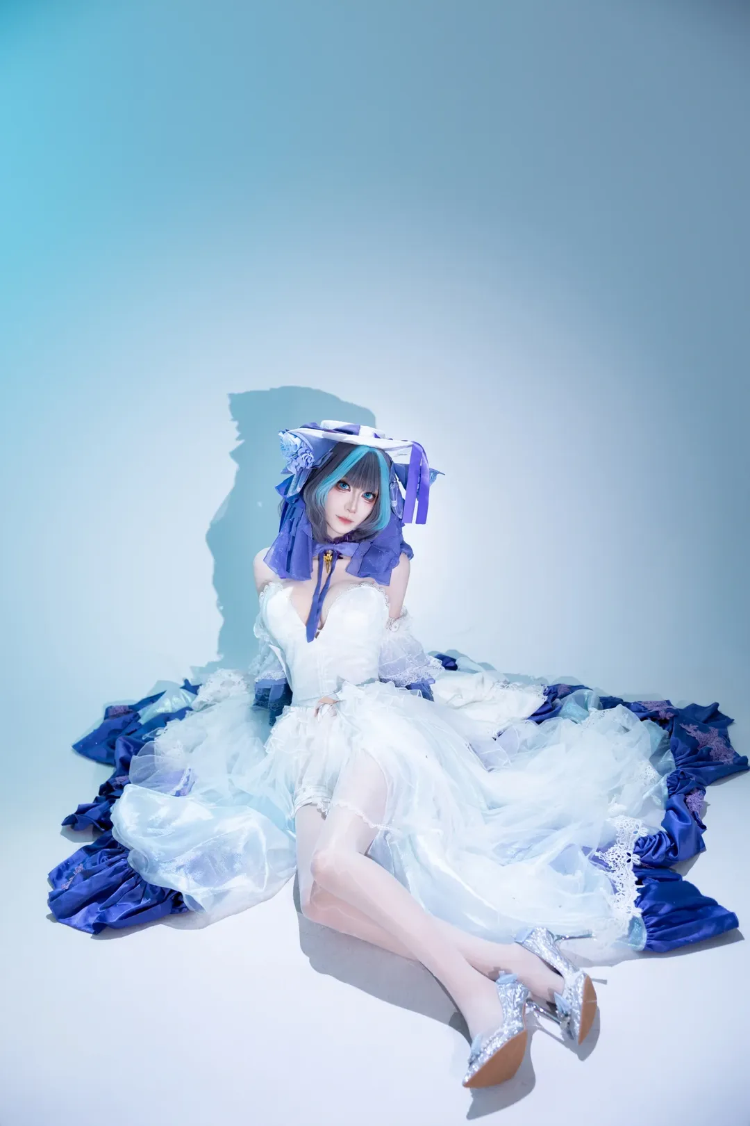 柴郡cos, 碧蓝航线, cosplay摄影, 白丝穿搭, 冰雪公主
