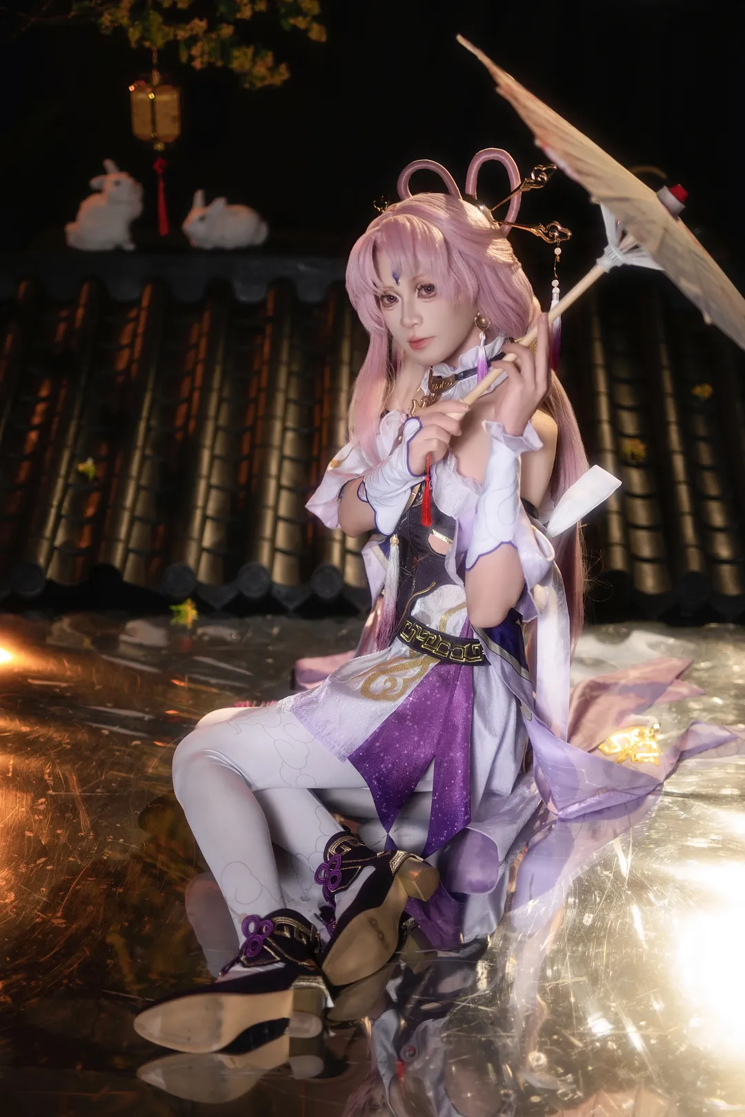 Honkai: Star Rail, Atmospheric photography, Fu Xuan cosplay, White thigh-highs outfit, Ancient style night scene