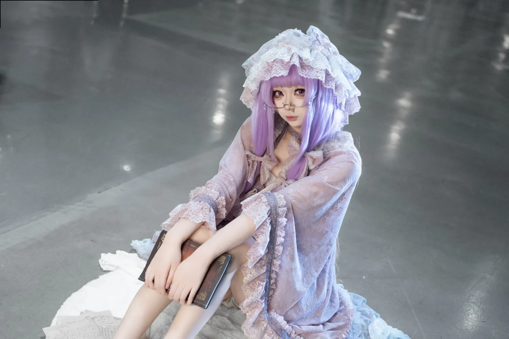 Touhou Project, Convention photos, Patchouli cosplay, Lace dress, The Witch of Cherry Blossom Blizzard